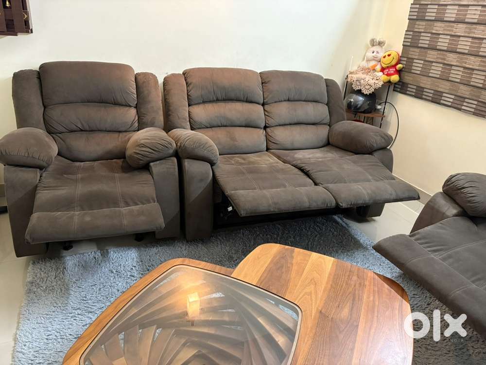 Recliners with coffee table in good condition