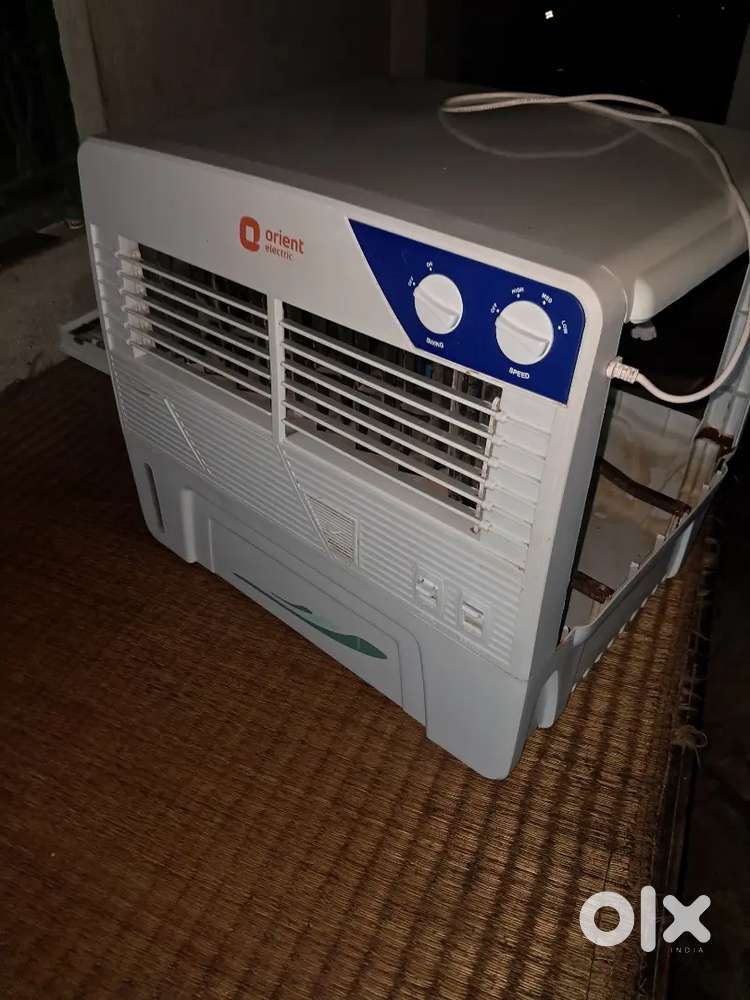 Orient electric cooler