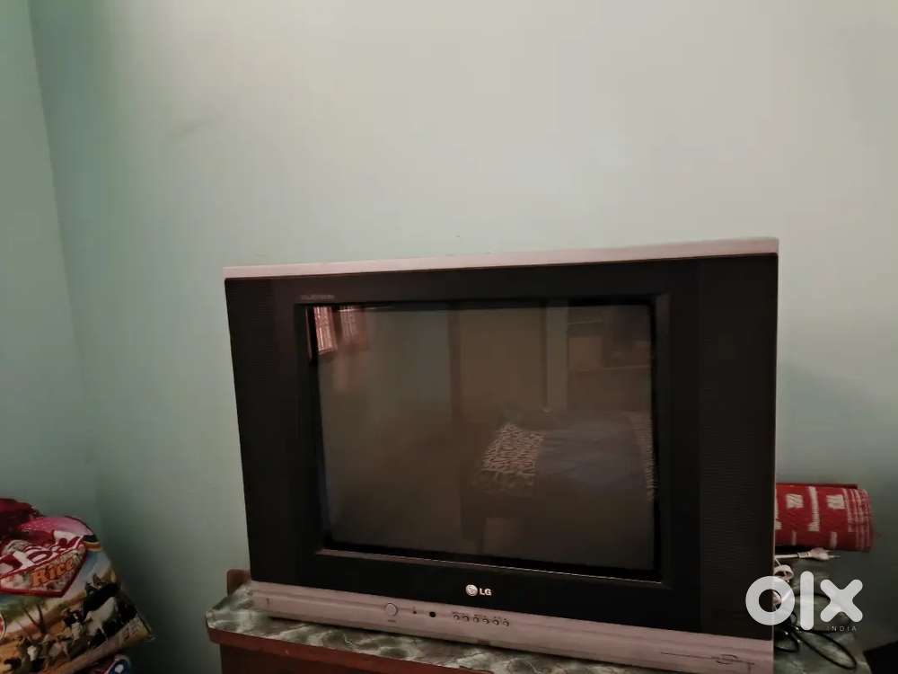LG Flatron colour tv good condition