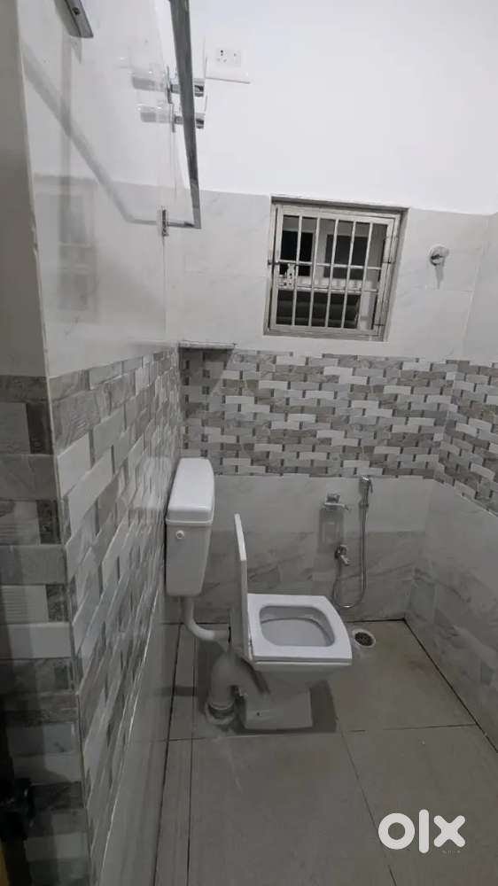 Family House Available 1 Unit  2bhk 12.5 with car parking 1bhk 8k