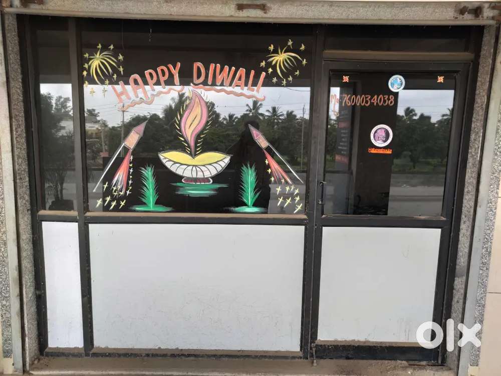 Road facing shop/office space on rent at tavra road