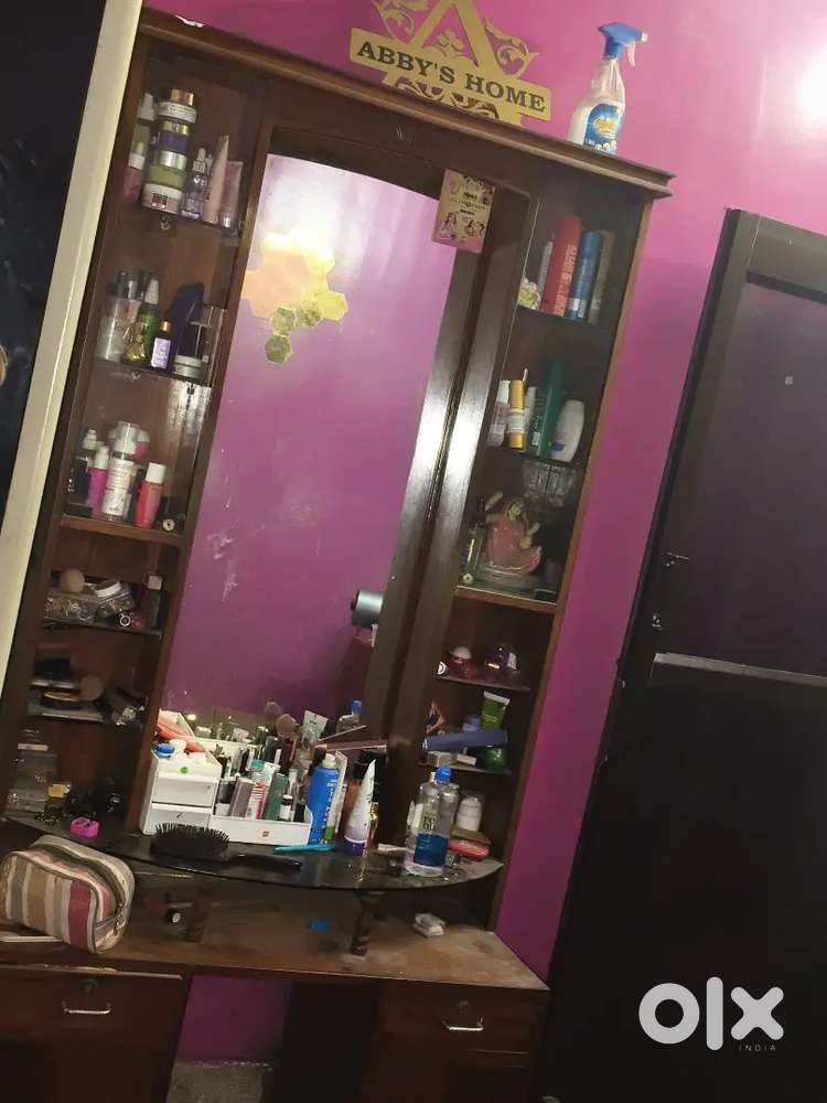 1year old segun wood dressing table