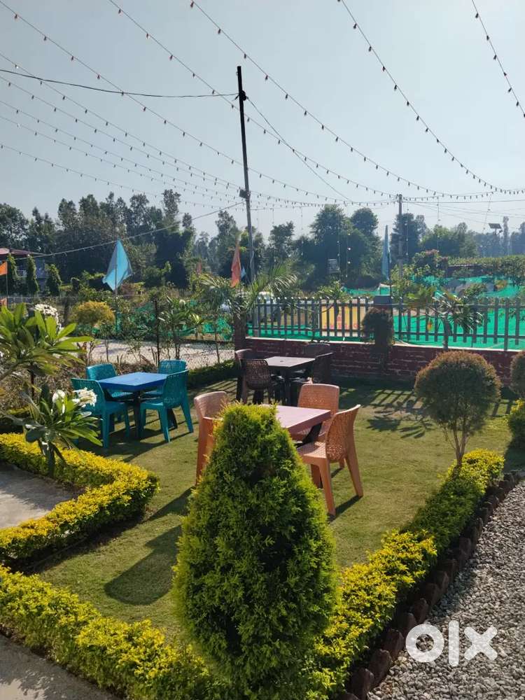 2 Indian helper  12k (ut bartan wala10k) do service boy 11k