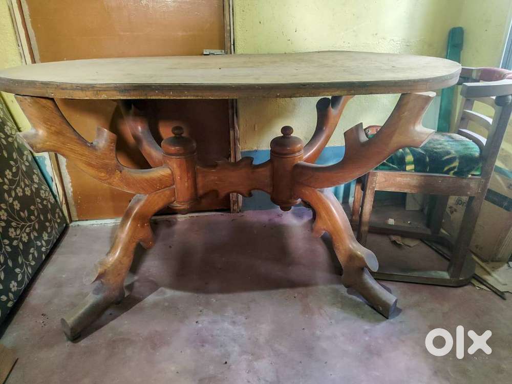 Dining Table with 4 chairs set - Teak Wood