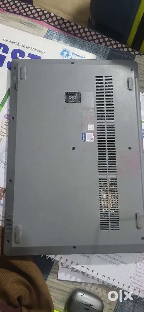 Lenovo laptop i3 7th