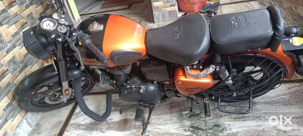 Bullet 2021 model classic 350 sell with run 7987 km only in Aligarh