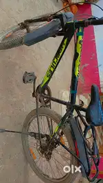Hercules cycle new 5 month old only fully working