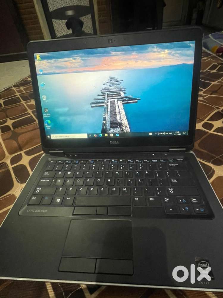DELL LAPTOP COREI 7