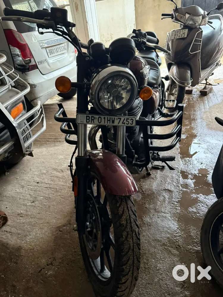 Royal Enfield meteor 350 1 year in good condition