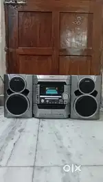 SONY MHC V40 -2000 wat 200rms