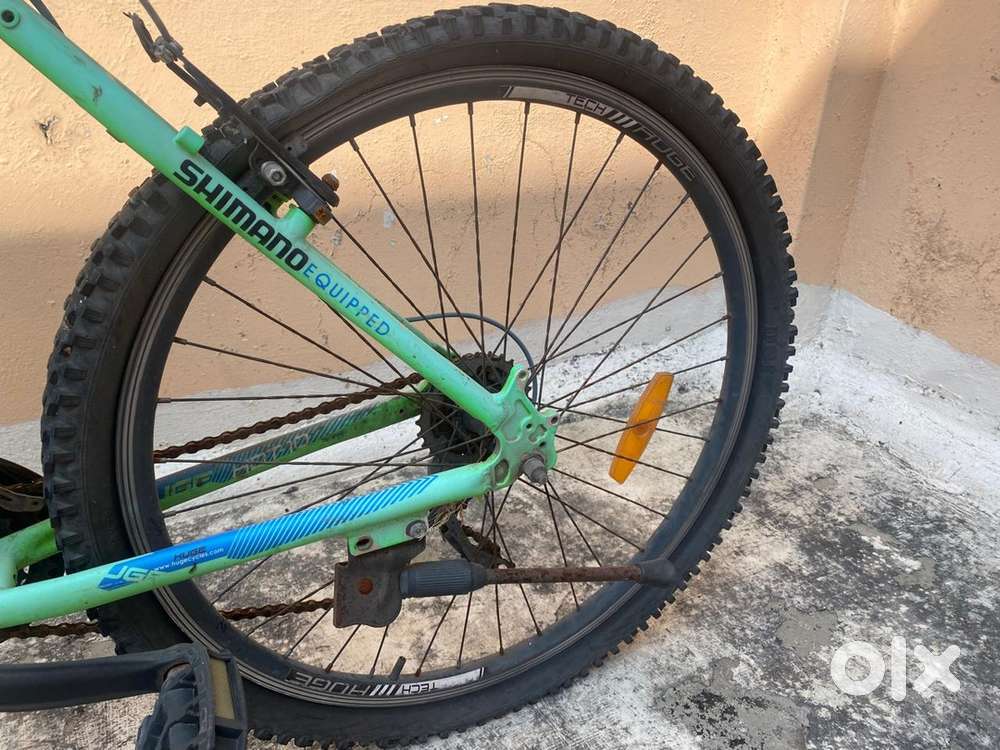 Mountain Bicycle - HUGE HDT-10