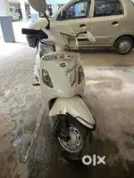 Excellent condition with all papers