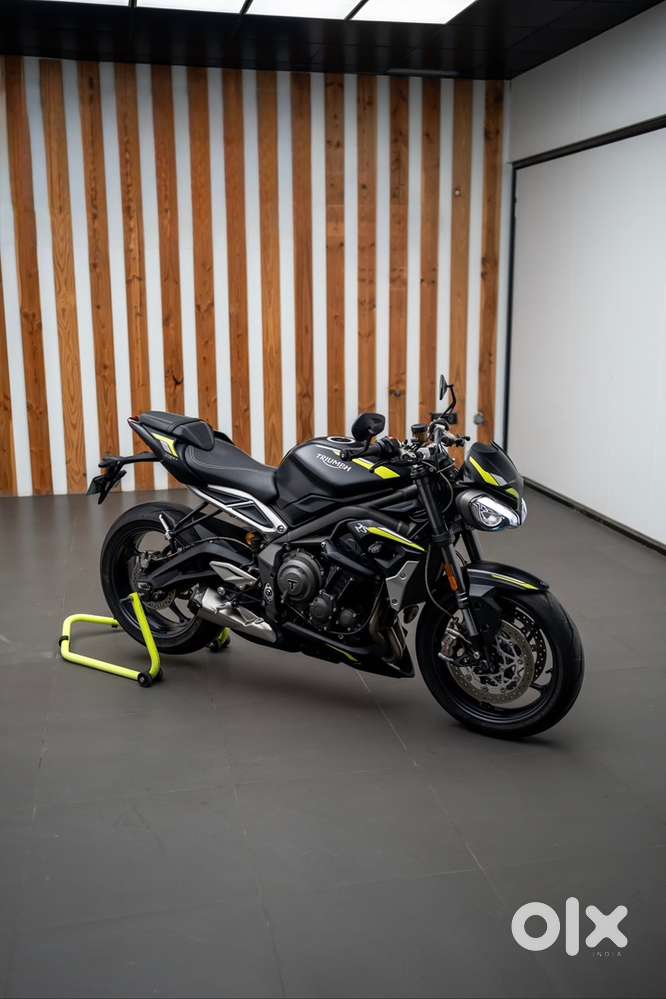 Triumph Street Triple RS