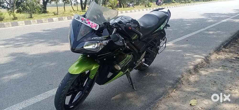 Yamaha R15