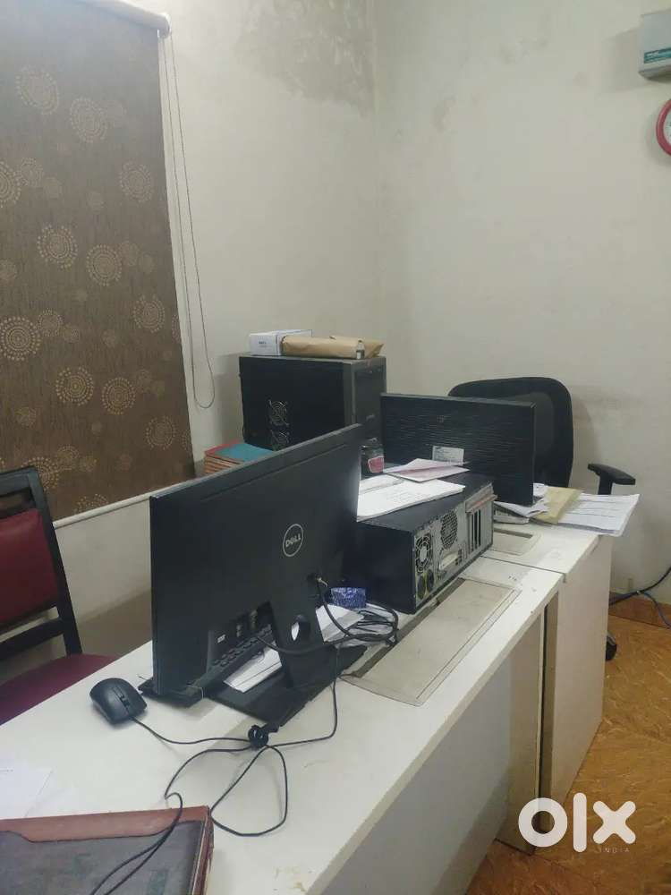Senior Accountant with Tally
