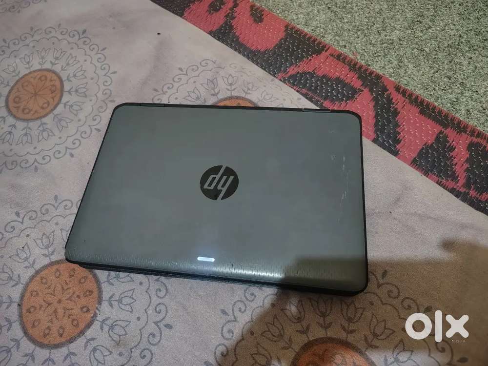 Hp laptop in excellent condition with touch screen