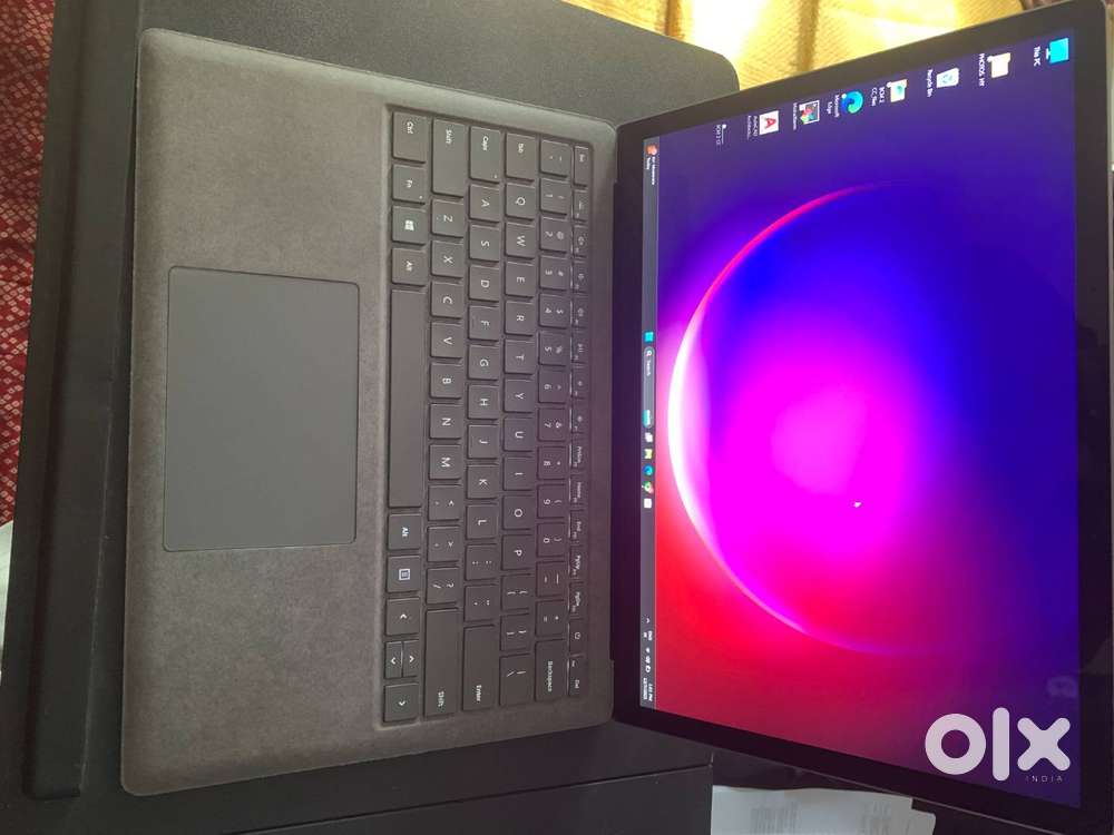 surface laptop 4  and 2