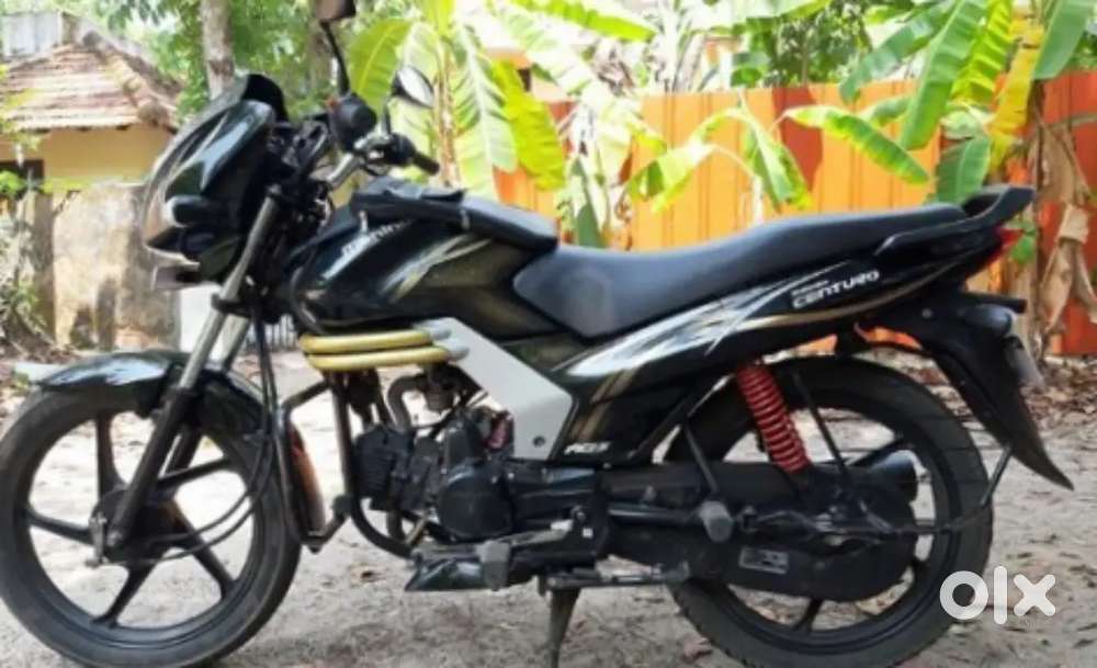 Mahindra Centuro best condition bike