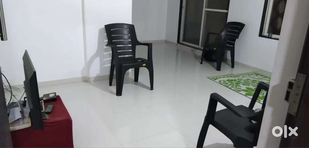 Single occupancy of female roommate at baner Sus