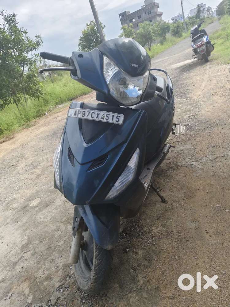 Lady used scooty Excellent condition
