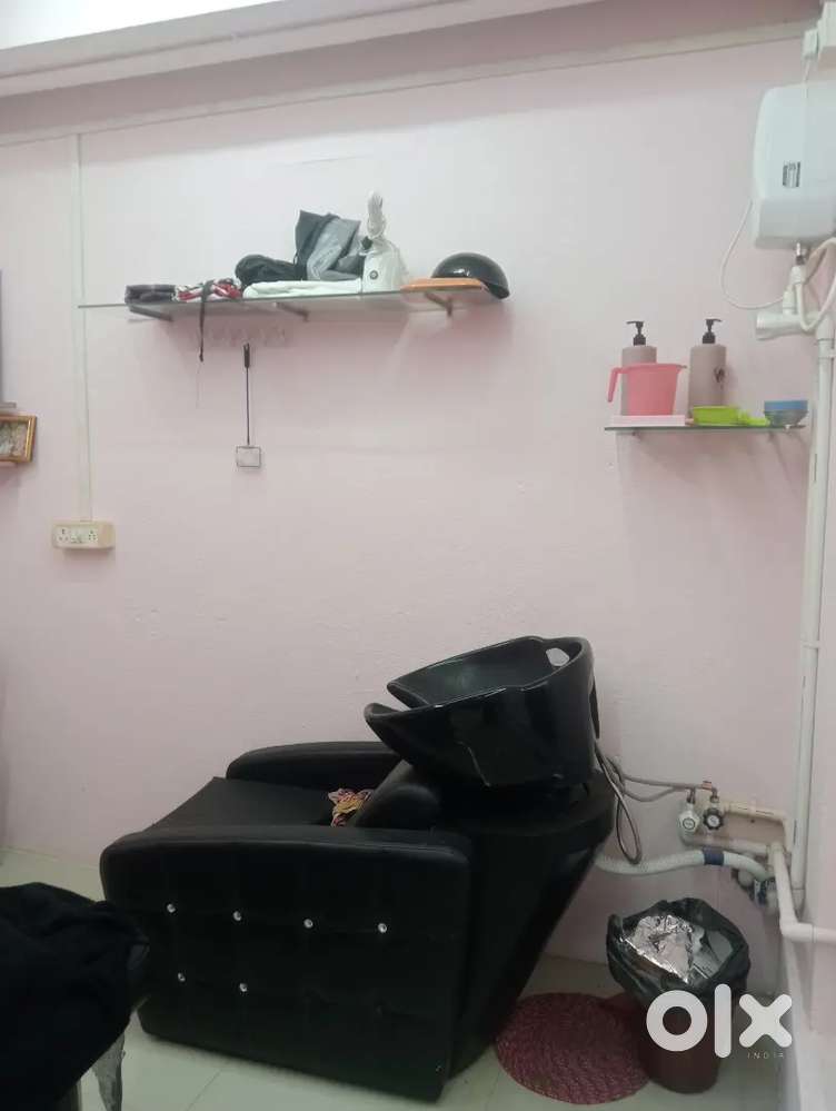 Female salon