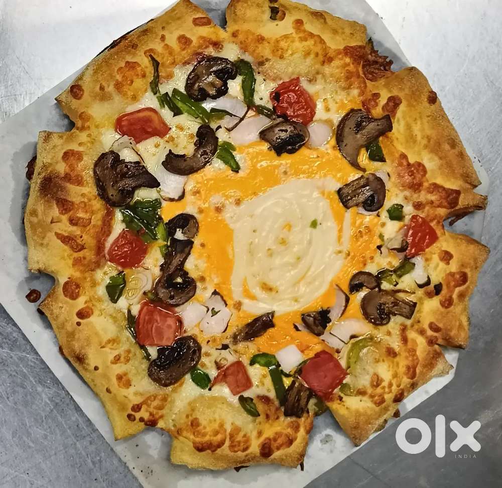 Domino's highway plaza