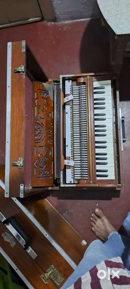 Folding Harmonium for sale