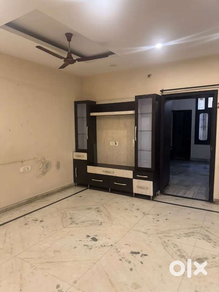 NEWLY RENOVATED 2BHK BEAUTIFUL SET AVAILABLE IN BRS NAGAR