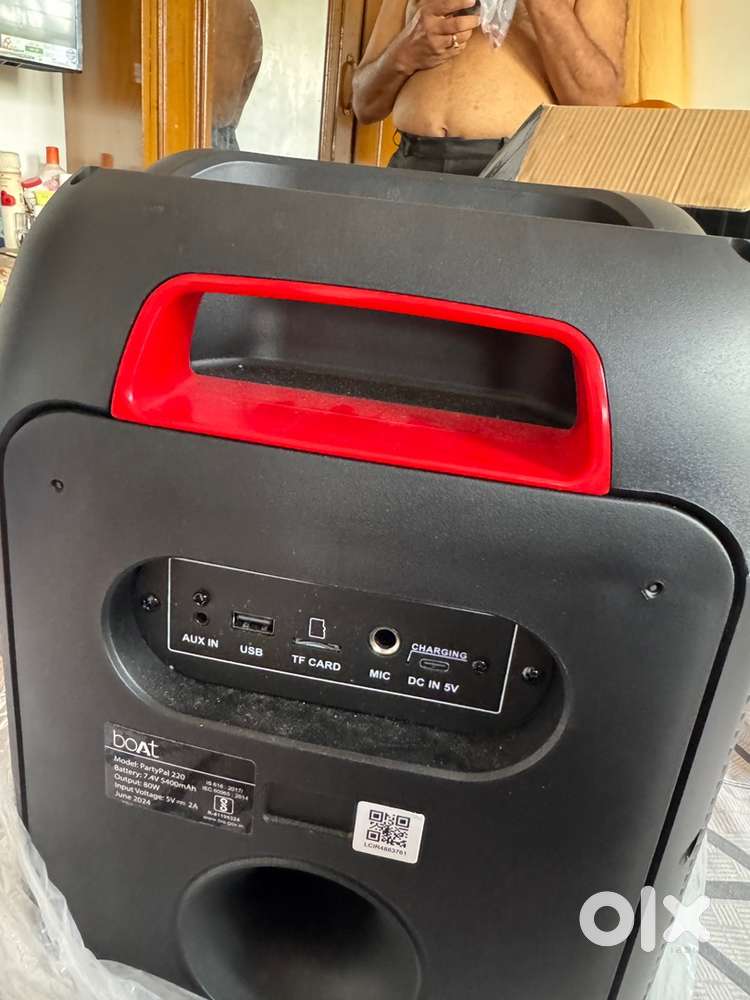 Boat speaker