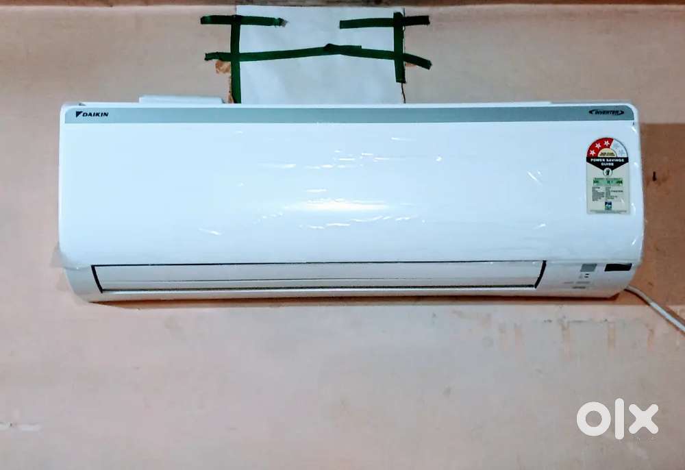 New condition ac only 3month used genuine costomer contact me