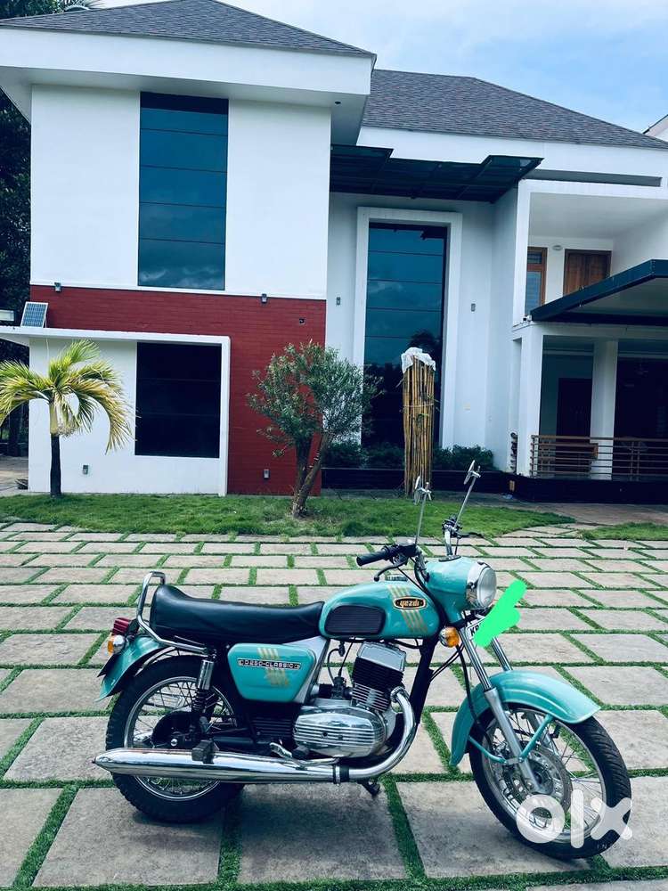 Vintage Yezdi for sale fully restored urgent sale