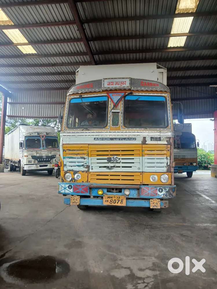 Ashok Leyland 1618 / 32Ft Container