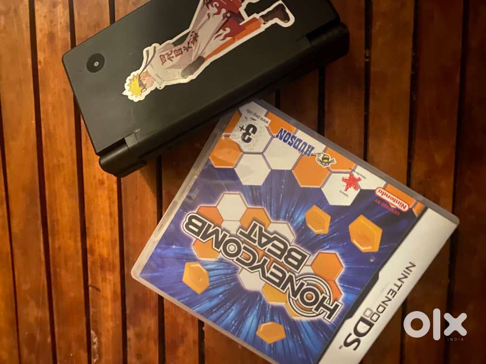 Nintendo DSI { 1 owner Appliance }