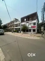10 Marla corner house for sale