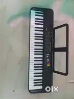 Yamaha psr-552 keyboard 61 keys