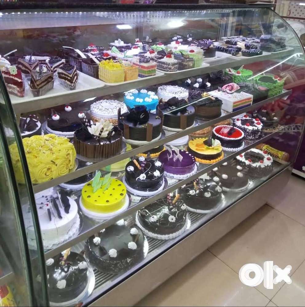 Cooling Cake counter fridge