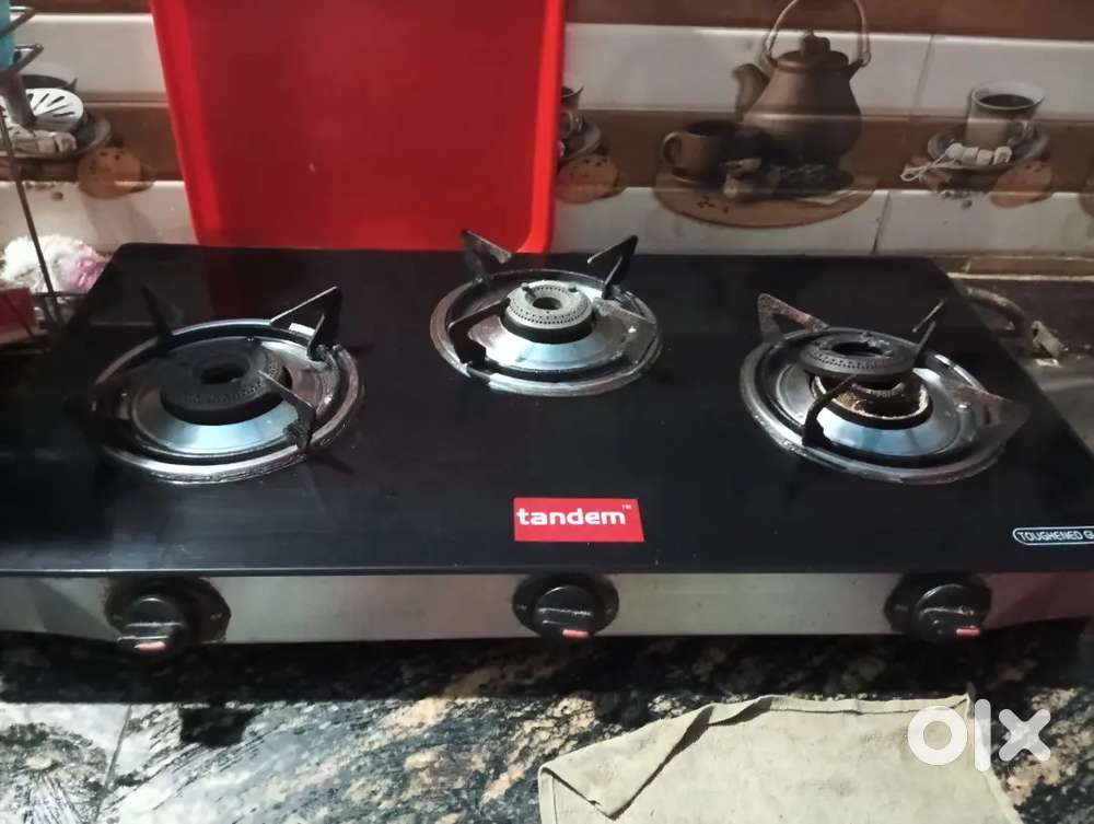 Gas stove 3burner for sale 1 burner are broken