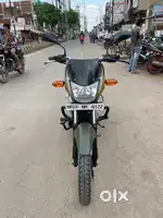 Bajaj CT 100