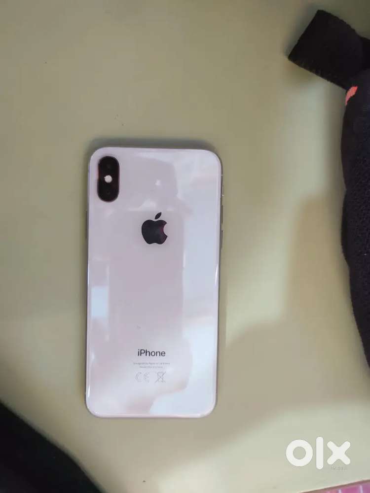 iphone x A1 Condition with charger