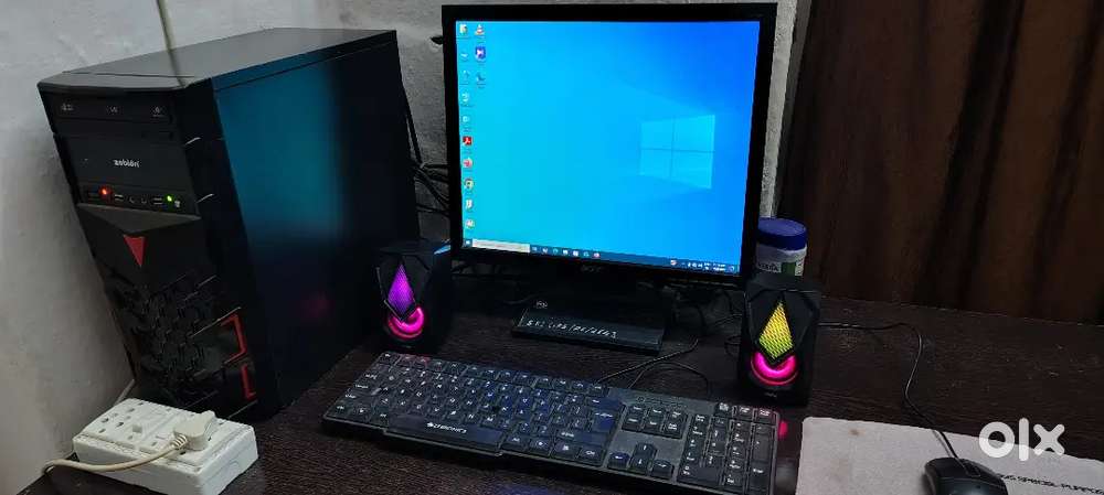 DESKTOP FOR SALE