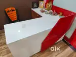 Reception desk
