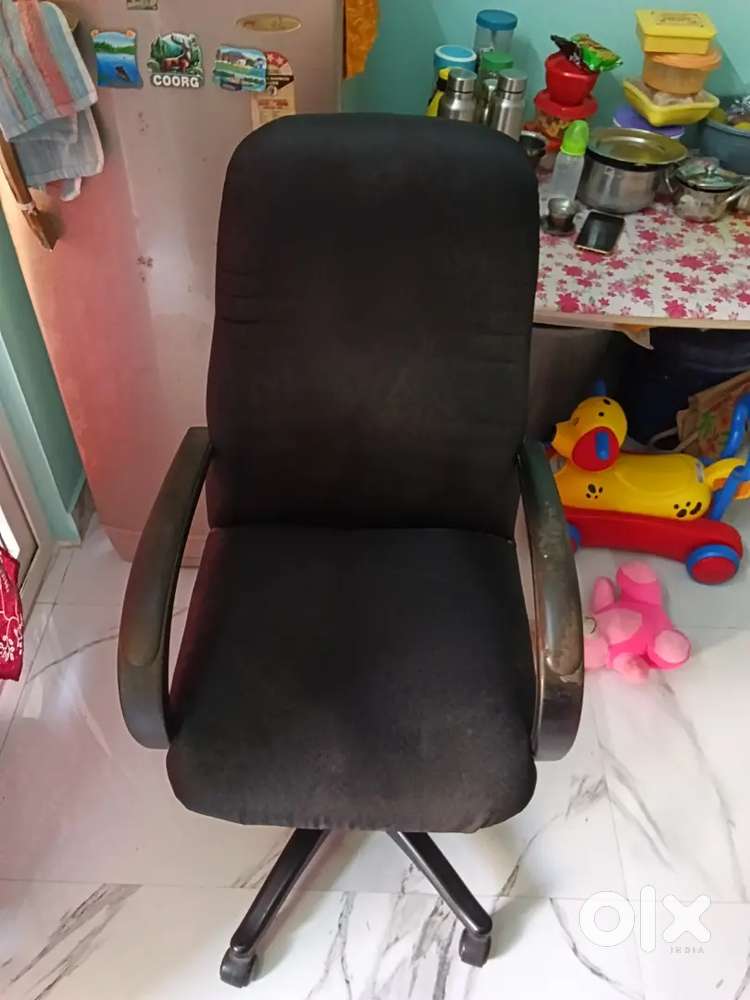 Computer wheel chair