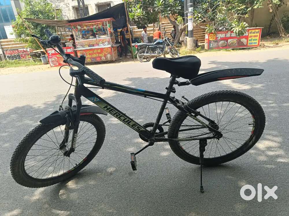 Brand new good condition only 8 month old