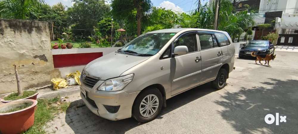 Toyota Innova 2013 Diesel Well Maintained