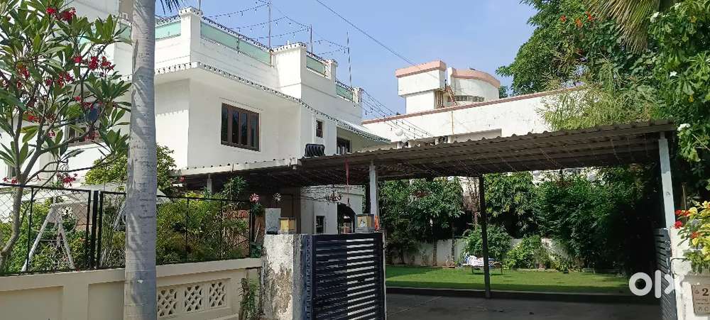 2.75lacs per sq.yard