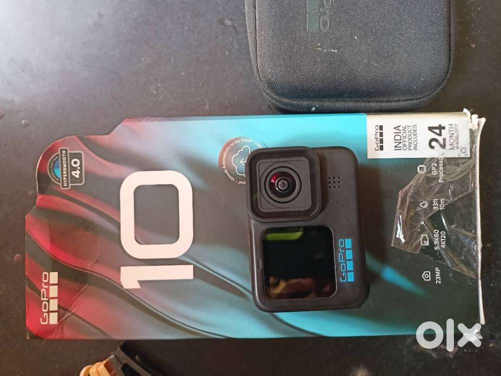 GoPro 10  black camera only and barging cable box ( no battery )