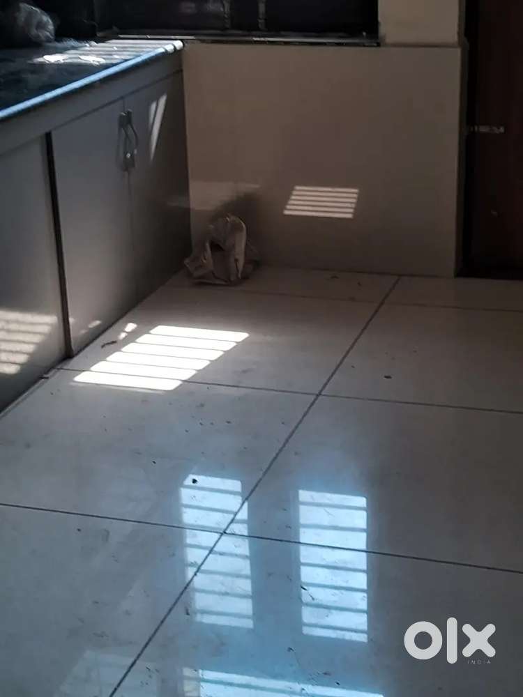 Dss 18 by 45 for rent in sec 13