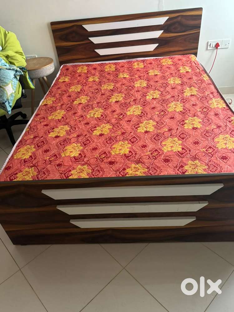 Mattress for Sale – Only 5 Days Old