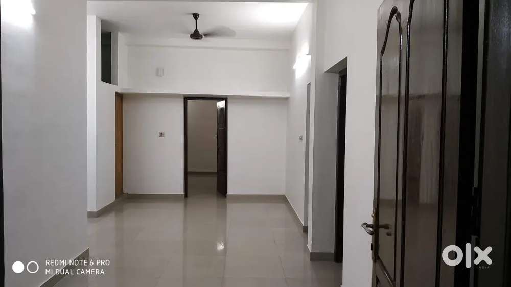 ഉദയംപേരൂർ  2BHK  ഗ്രൗണ്ട് വീട് വാടകക്ക്