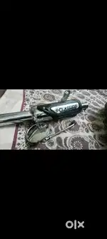 Indoor doom 1 month used only and 1 side mirror original